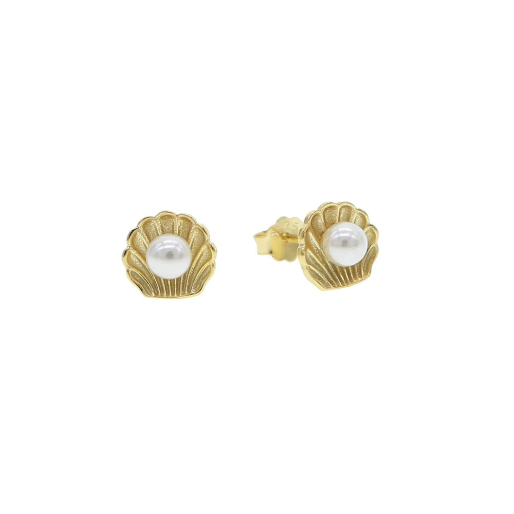 Fresh sea pearl bead sea shell stud earring