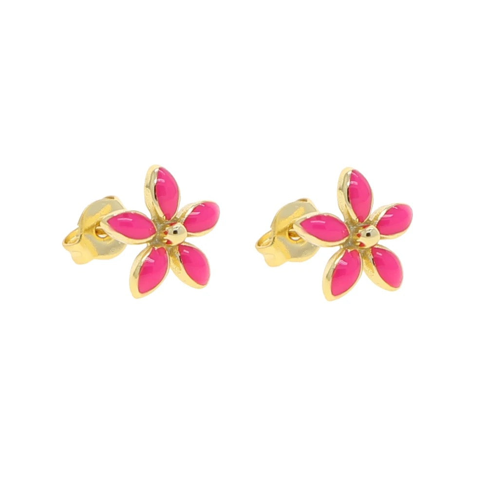 Small 4mm enamel daisy flower stud earring