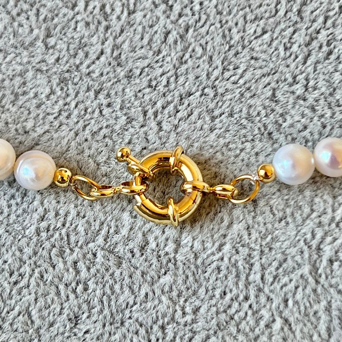 Necklace pearl