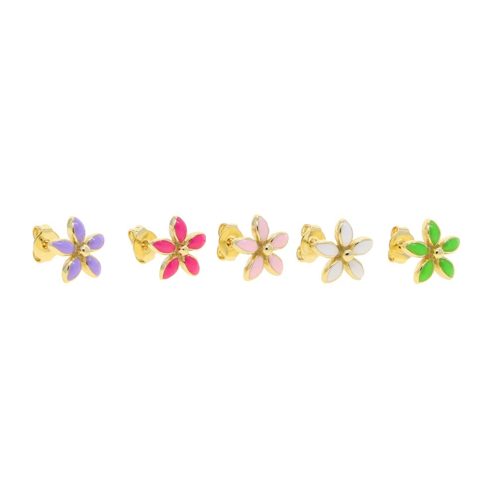 Small 4mm enamel daisy flower stud earring